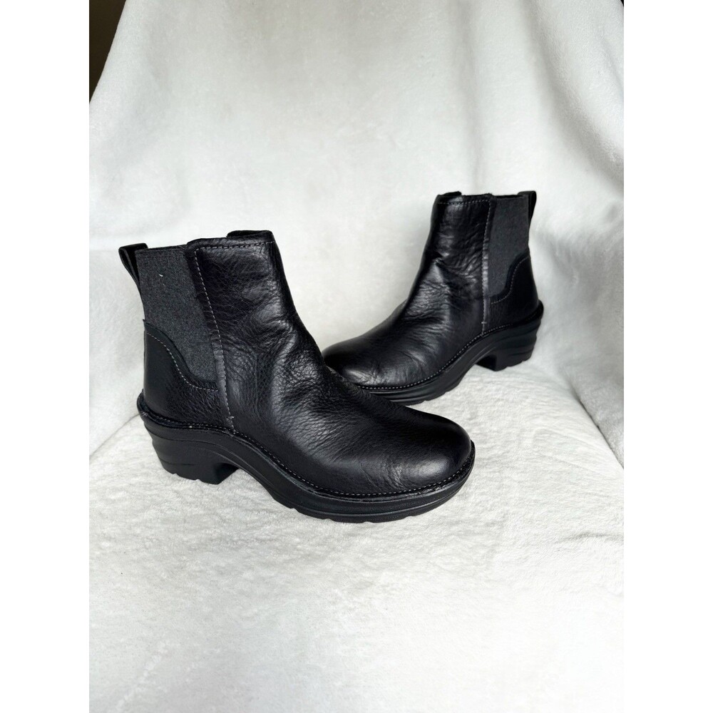 Bionica Womens Ankle Boots Size 7.5 Black Pebble Leather Slip On Booties Comfort